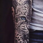фото женской тату с животным 21.10.2019 №021 - female tattoo with animals - tatufoto.com