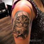 фото женской тату с животным 21.10.2019 №043 - female tattoo with animals - tatufoto.com