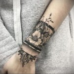 фото женской тату с цветами 21.10.2019 №005 - female tattoo with flowers - tatufoto.com