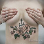 фото женской тату с цветами 21.10.2019 №029 - female tattoo with flowers - tatufoto.com