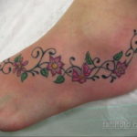 фото женской тату с цветами 21.10.2019 №079 - female tattoo with flowers - tatufoto.com