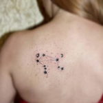 фото рисунка нежной женской тату 21.10.2019 №044 - gentle female tattoo - tatufoto.com