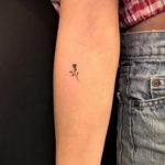 фото рисунка нежной женской тату 21.10.2019 №073 - gentle female tattoo - tatufoto.com