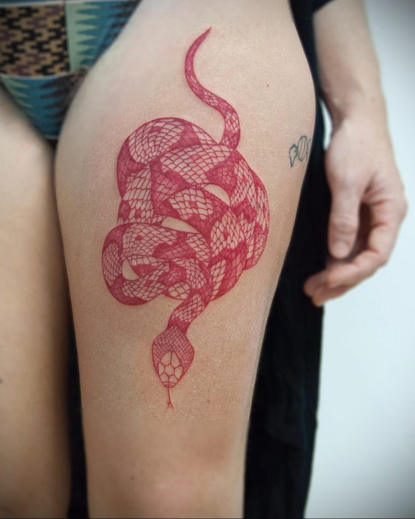 Фотографии татуировок. тату змеи женские 18.11.2019 № 026 -women snake tatt...