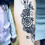Пример временной татуировки хной на фото 11.11.2019 №034 -henna tattoo- tatufoto.com