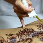 Пример временной татуировки хной на фото 11.11.2019 №091 -henna tattoo- tatufoto.com