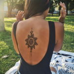 Пример временной татуировки хной на фото 11.11.2019 №199 -henna tattoo- tatufoto.com