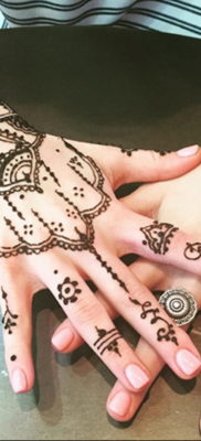 Пример временной татуировки хной на фото 11.11.2019 №263 -henna tattoo- tatufoto.com