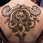 Пример временной татуировки хной на фото 11.11.2019 №318 -henna tattoo- tatufoto.com