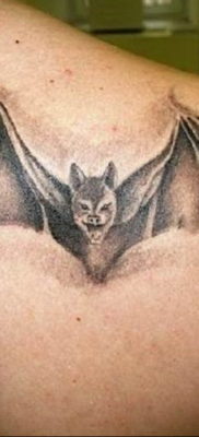 Татуировка разведки – летучая мышь 24.11.2019 №3020 -bat tattoo- tatufoto.com