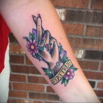 женские тату на запястье 18.11.2019 №034 -women’s wrist tattoos- tatufoto.com