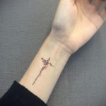женские тату на запястье 18.11.2019 №044 -women’s wrist tattoos- tatufoto.com