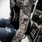 интересный рисунок татуировки на фото 18.11.2019 №131 -Interesting tattoo- tatufoto.com