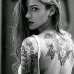 красивая девушка с татуировкой 24.11.2019 №003 -beautiful girl with a tattoo- tatufoto.com