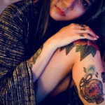 красивая девушка с татуировкой 24.11.2019 №005 -beautiful girl with a tattoo- tatufoto.com