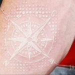 пример белого рисунка татуировки 11.11.2019 №086 -Tattoos in white- tatufoto.com