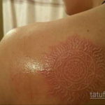 пример белого рисунка татуировки 11.11.2019 №140 -Tattoos in white- tatufoto.com