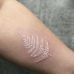 пример белого рисунка татуировки 11.11.2019 №153 -Tattoos in white- tatufoto.com