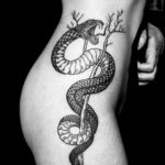 тату змеи женские 18.11.2019 №001 -women snake tattoos- tatufoto.com