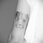 тату лев женская 18.11.2019 №039 -female lion tattoo- tatufoto.com