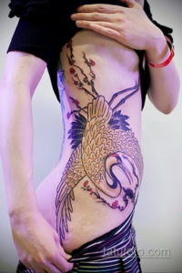 тату на боку женские 18.11.2019 №068 -side tattoos for women- tatufoto.com