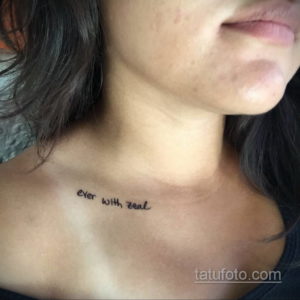тату на ключице женские 18.11.2019 №072 -clavicle tattoo women- tatufoto.com
