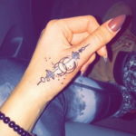 тату на пальцах женские 18.11.2019 №013 -finger tattoos for women- tatufoto.com
