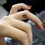 тату на пальцах женские 18.11.2019 №038 -finger tattoos for women- tatufoto.com