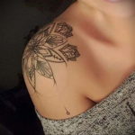 тату на плече женские 18.11.2019 №001 -women shoulder tattoos- tatufoto.com