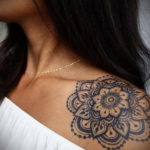 тату на плече женские 18.11.2019 №021 -women shoulder tattoos- tatufoto.com