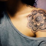 тату на плече женские 18.11.2019 №025 -women shoulder tattoos- tatufoto.com