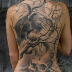 тату на спине женские 18.11.2019 №023 -women back tattoos- tatufoto.com