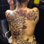 тату на спине женские 18.11.2019 №031 -women back tattoos- tatufoto.com