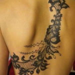 тату на спине женские 18.11.2019 №066 -women back tattoos- tatufoto.com