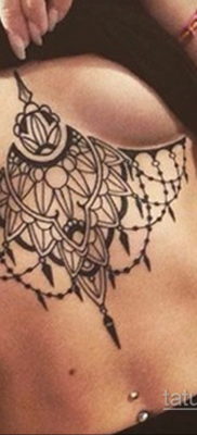 тату под грудью женские 18.11.2019 №058 -tattoo under the breast women- tatufoto.com
