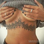 тату под грудью женские 18.11.2019 №075 -tattoo under the breast women- tatufoto.com