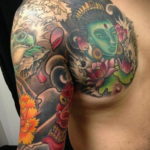 японское тату на плече 26.11.2019 №022 -japanese shoulder tattoo- tatufoto.com