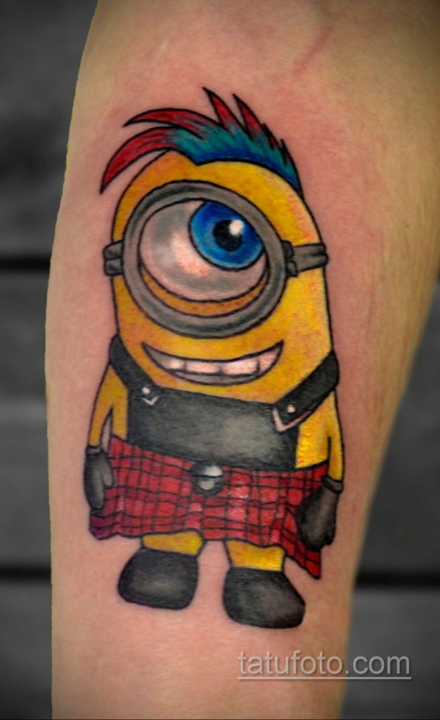 Фото Тату Миньон из мультика 12.12.2019 №027 -Tattoo Minion from the cart- tatufoto.com