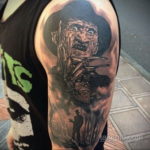 на фото татуировка в стиле Хоррор 12.12.2019 №063 -horror tattoo- tatufoto.com