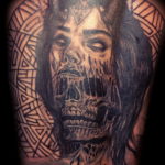на фото татуировка в стиле Хоррор 12.12.2019 №191 -horror tattoo- tatufoto.com