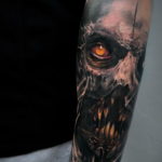 на фото татуировка в стиле Хоррор 12.12.2019 №337 -horror tattoo- tatufoto.com