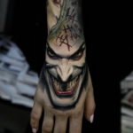 на фото татуировка в стиле Хоррор 12.12.2019 №371 -horror tattoo- tatufoto.com