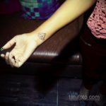 тату диамант на запястье 02.12.2019 №026 -diamond wrist tattoo- tatufoto.com