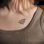 тату диамант на ключице 02.12.2019 №008 -diamond clavicle tattoo- tatufoto.com