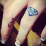 тату диамант на пальце 02.12.2019 №003 -diamond finger tattoo- tatufoto.com