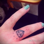 тату диамант на пальце 02.12.2019 №009 -diamond finger tattoo- tatufoto.com