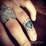 тату диамант на пальце 02.12.2019 №014 -diamond finger tattoo- tatufoto.com