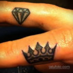 тату диамант на пальце 02.12.2019 №020 -diamond finger tattoo- tatufoto.com