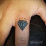 тату диамант на пальце 02.12.2019 №047 -diamond finger tattoo- tatufoto.com