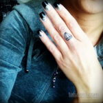 тату диамант на пальце 02.12.2019 №053 -diamond finger tattoo- tatufoto.com